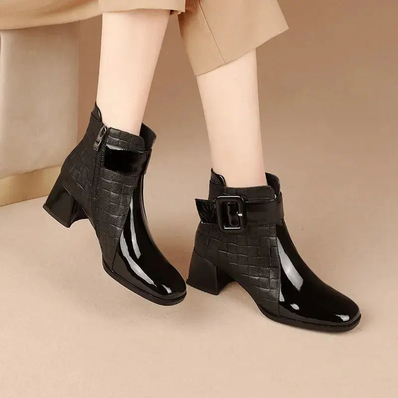 Women Boots Thick Heels Belt Buckle Work Shoes Boots.