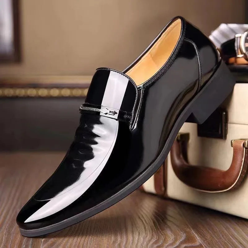 Leather Shoes Men L2 Breathable Patent Leather Formal Shoes Plus Size Man Office Wedding Flats Male Black.